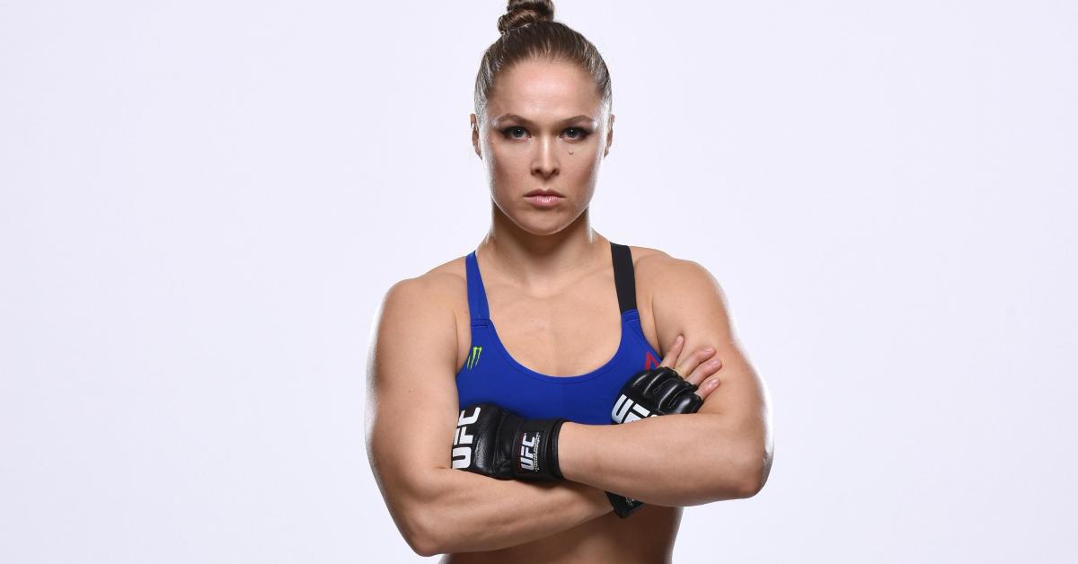 How tall is Ronda Rousey?